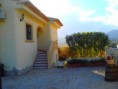 /album/villas-pour-10-12-personnes-/vue-ext-de-la-villa-autre-cote-jpg/